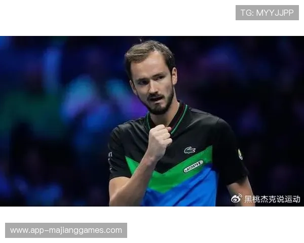 年终第一争夺形势分析:阿尔卡拉斯出线条件优于辛纳